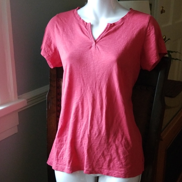 Paraphrase Tops - 💰Split Neck Tee💰